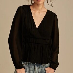Women's Black V‑Neck Pleated Blouse